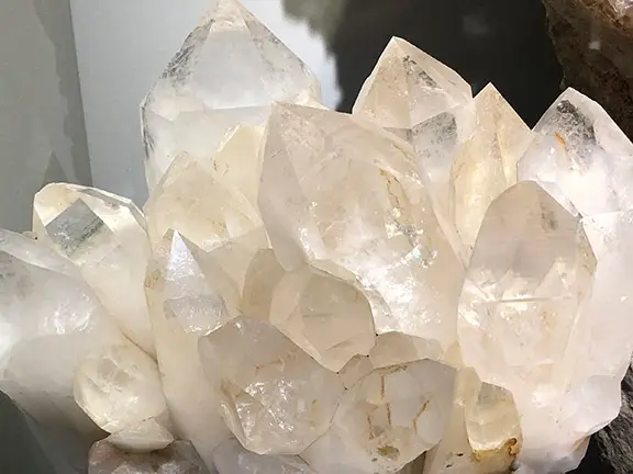 Quartz-Crystal 8x6 72dpi